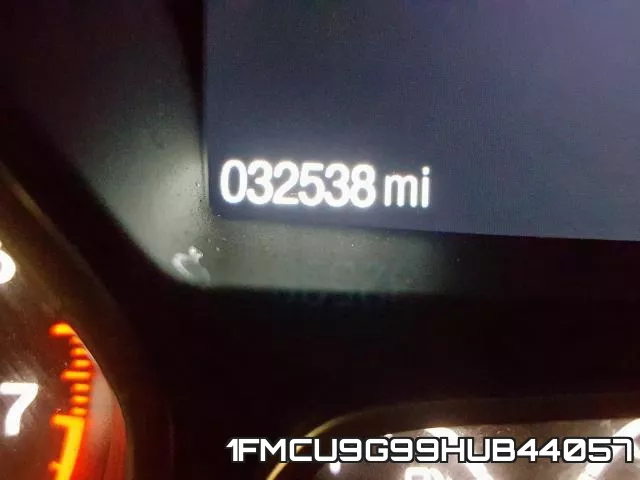 1FMCU9G99HUB44057 фото 9