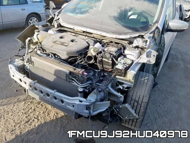 1FMCU9J92HUD40978 фото 10