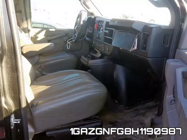 1GAZGNFG8H1190987 фото 6