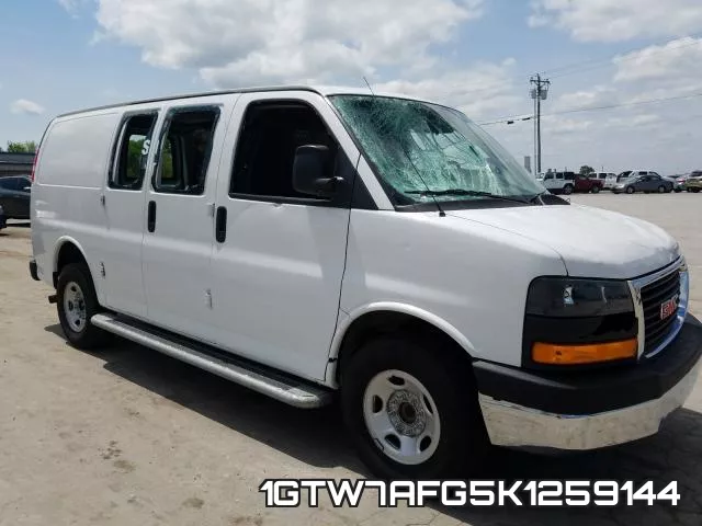 1GTW7AFG5K1259144 фото 10