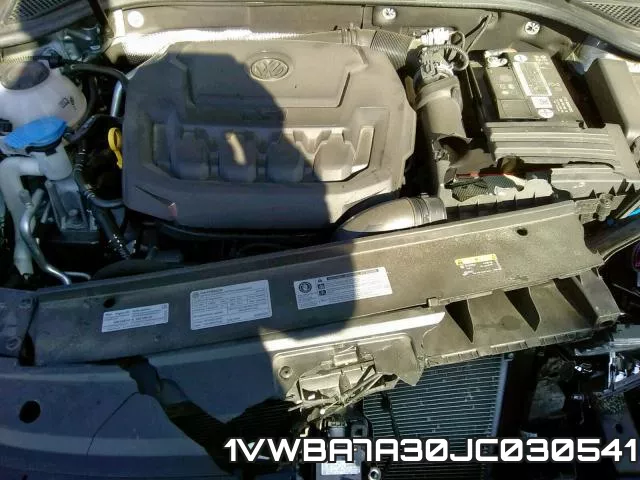 1VWBA7A30JC030541 фото 8