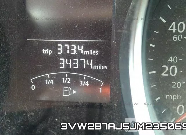 3VW2B7AJ5JM235069 фото 8