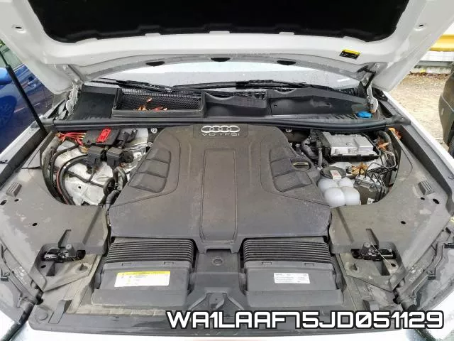 WA1LAAF75JD051129 фото 8