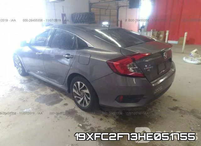19XFC2F73HE051755 фото 4