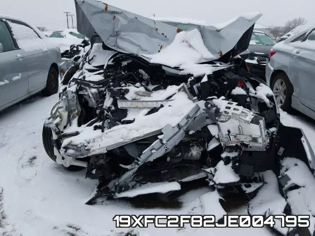 19XFC2F82JE004795 фото 10