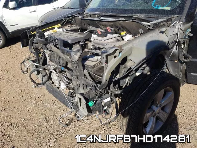 1C4NJRFB7HD174281 фото 10