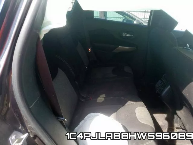 1C4PJLAB8HW596089 фото 7