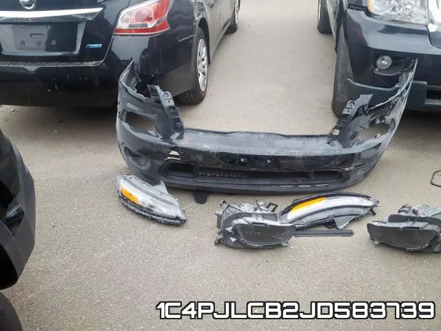 1C4PJLCB2JD583739 фото 10