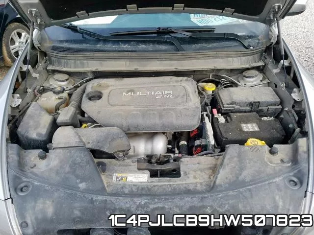 1C4PJLCB9HW507823 фото 8