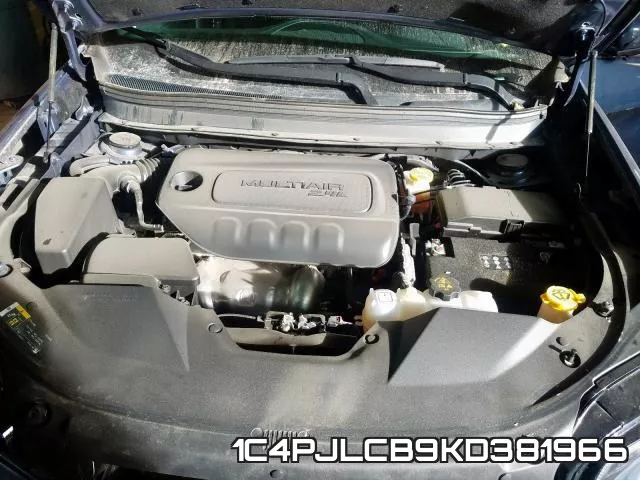 1C4PJLCB9KD381966 фото 8