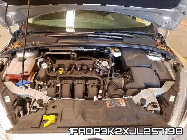 1FADP3K2XJL257198 фото 8