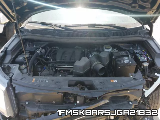1FM5K8AR5JGA21832 фото 8