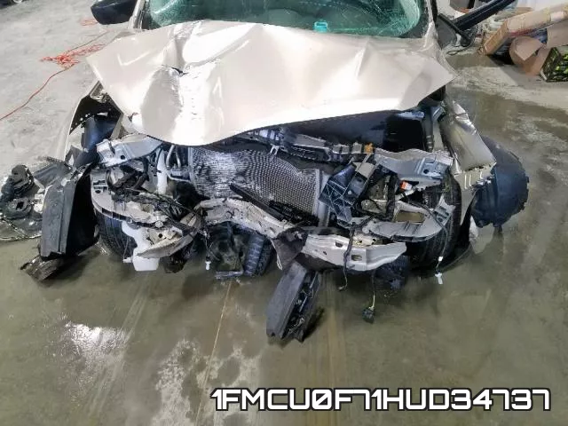 1FMCU0F71HUD34737 фото 8