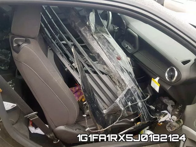 1G1FA1RX5J0182124 фото 6