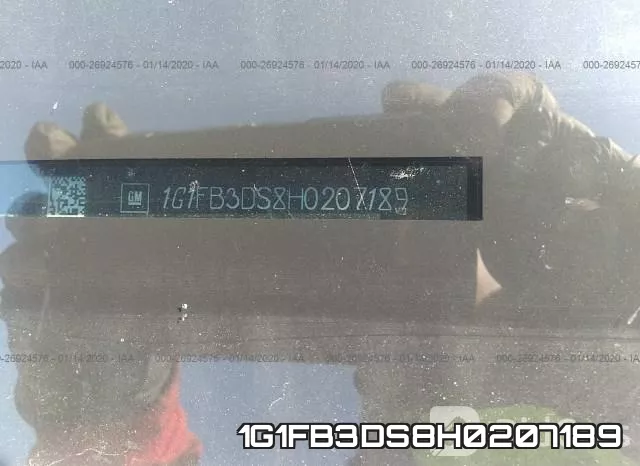 1G1FB3DS8H0207189 фото 10