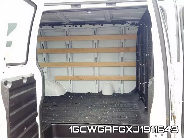1GCWGAFGXJ1911643 фото 7