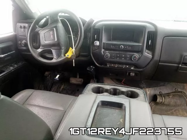 1GT12REY4JF223755 фото 10