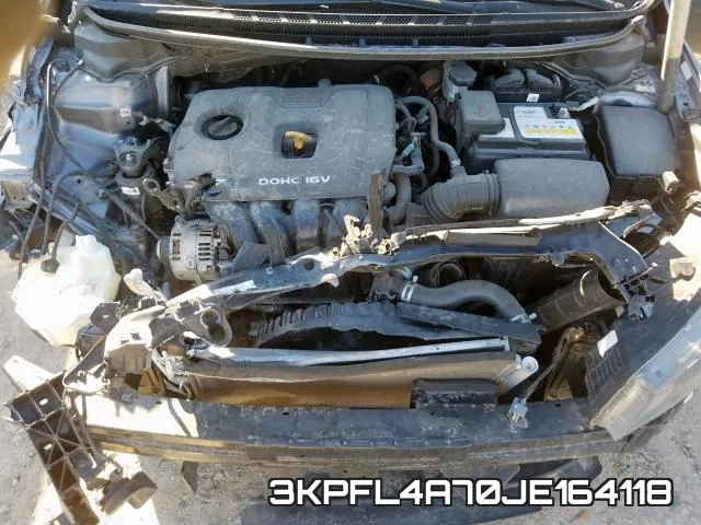 3KPFL4A70JE164118 фото 8
