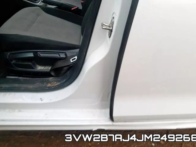 3VW2B7AJ4JM249268 фото 2