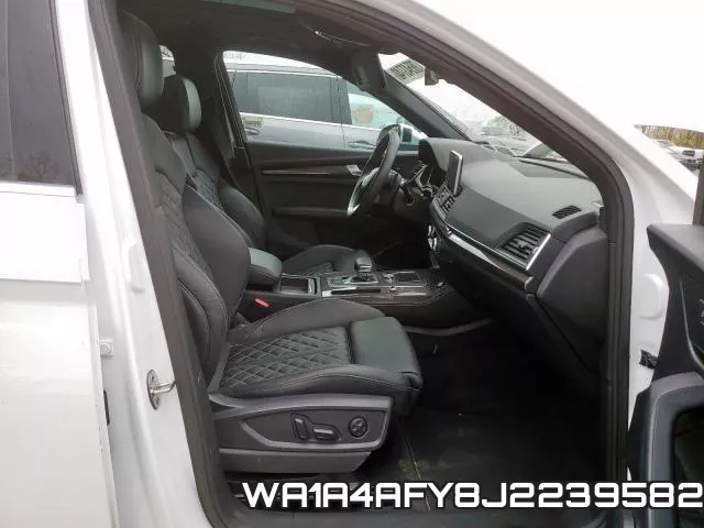 WA1A4AFY8J2239582 фото 6