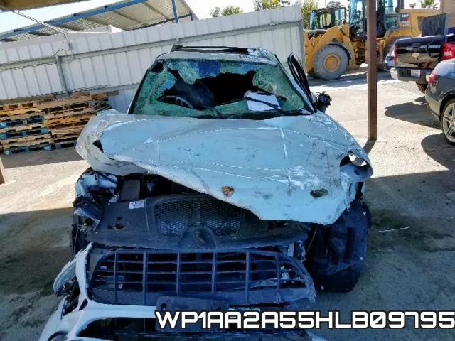 WP1AA2A55HLB09795 фото 10