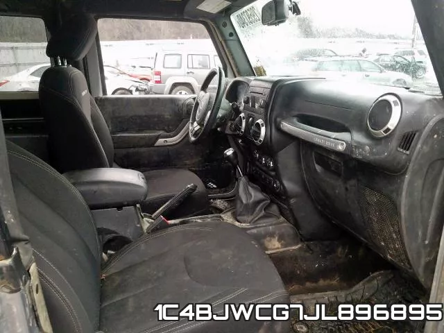 1C4BJWCG7JL896895 фото 6