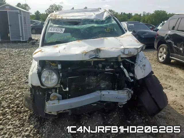 1C4NJRFB1HD206285 фото 10