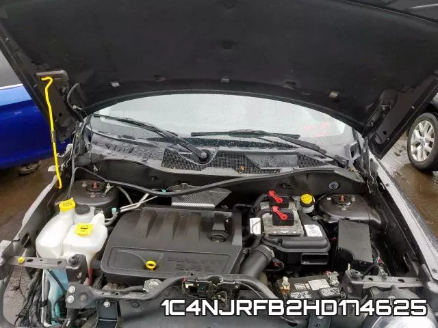 1C4NJRFB2HD174625 фото 8