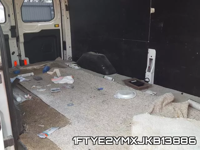 1FTYE2YMXJKB13886 фото 7