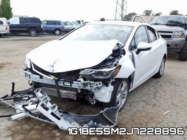 1G1BE5SM2J7228896 фото 3