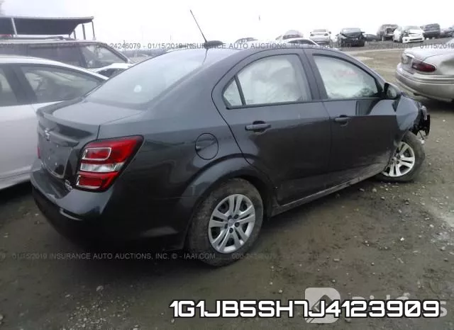 1G1JB5SH7J4123909 фото 5