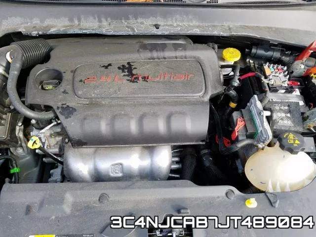 3C4NJCAB7JT489084 фото 8