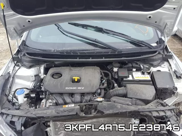 3KPFL4A75JE238746 фото 8