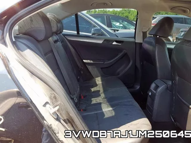 3VWDB7AJ1JM250645 фото 7