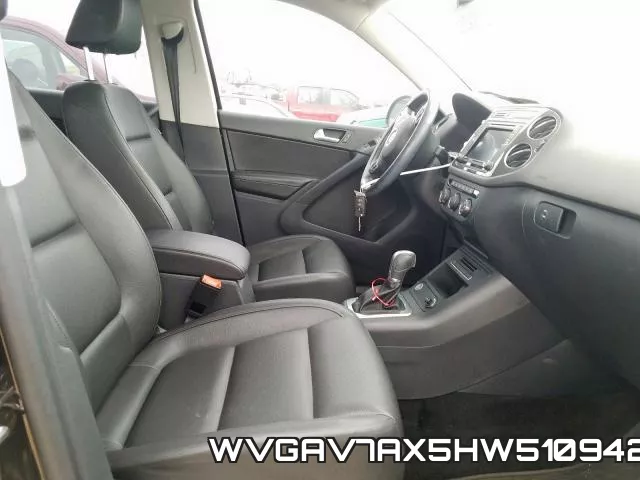 WVGAV7AX5HW510942 фото 6