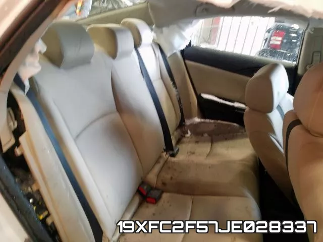 19XFC2F57JE028337 фото 7