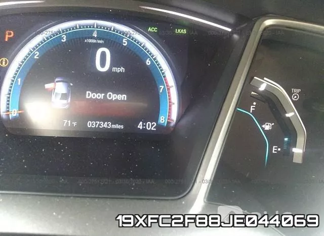 19XFC2F88JE044069 фото 8