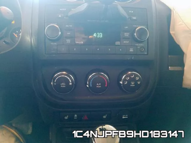 1C4NJPFB9HD183147 фото 10