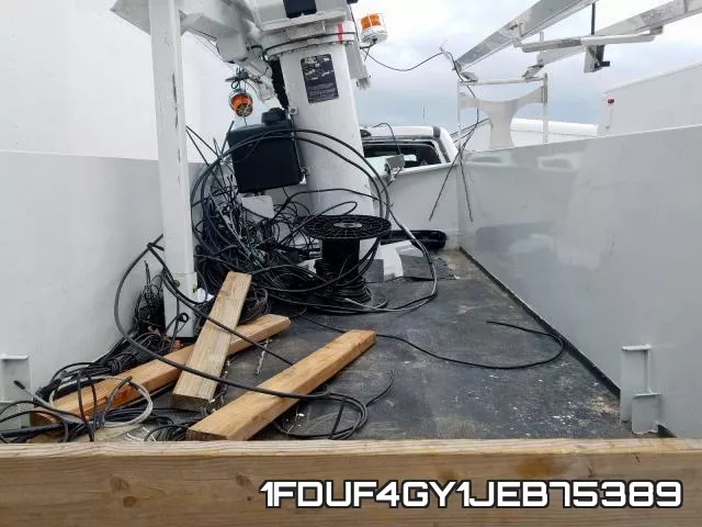 1FDUF4GY1JEB75389 фото 7