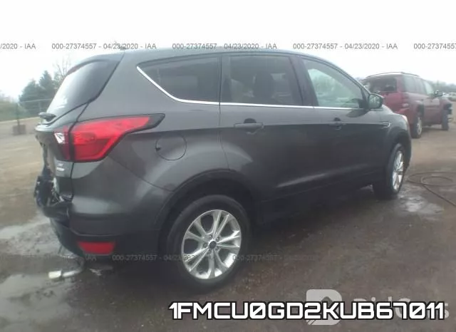 1FMCU0GD2KUB67011 фото 5