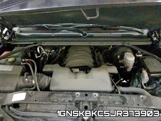1GNSKBKC5JR373903 фото 8