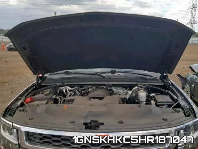 1GNSKHKC5HR187047 фото 8