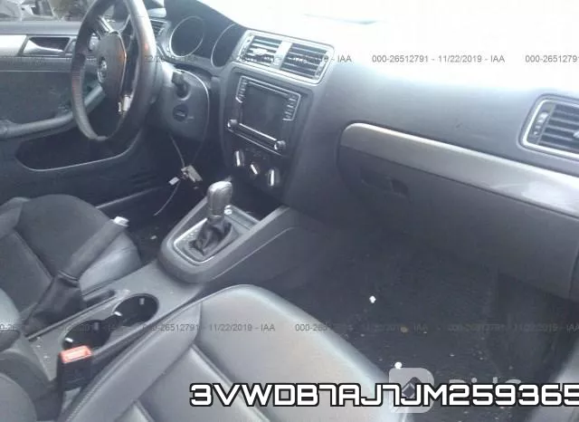 3VWDB7AJ7JM259365 фото 6