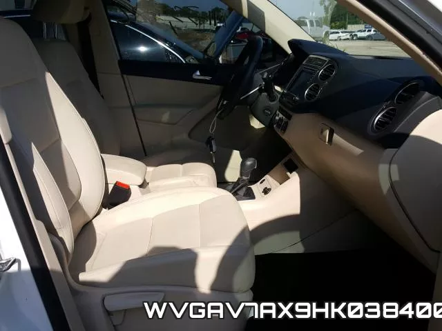WVGAV7AX9HK038400 фото 6