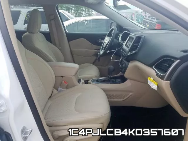 1C4PJLCB4KD357607 фото 6