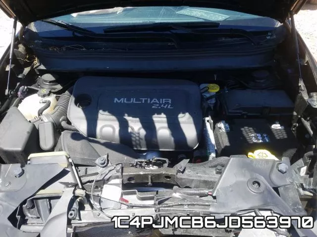 1C4PJMCB6JD563970 фото 8