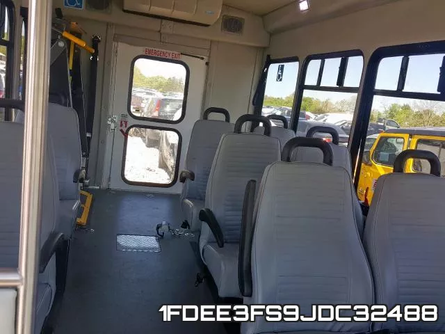 1FDEE3FS9JDC32488 фото 7