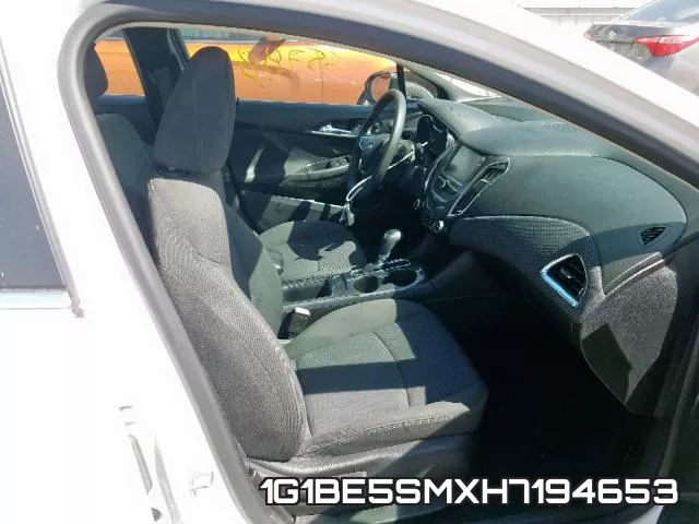 1G1BE5SMXH7194653 фото 6