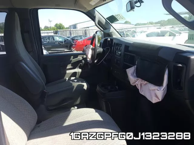 1GAZGPFG0J1323288 фото 6