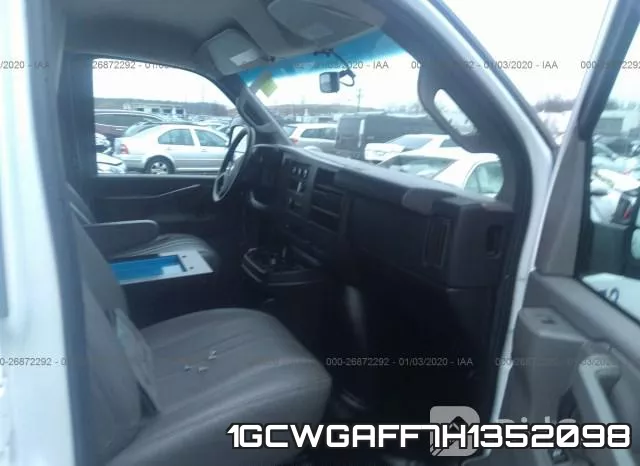 1GCWGAFF7H1352098 фото 6